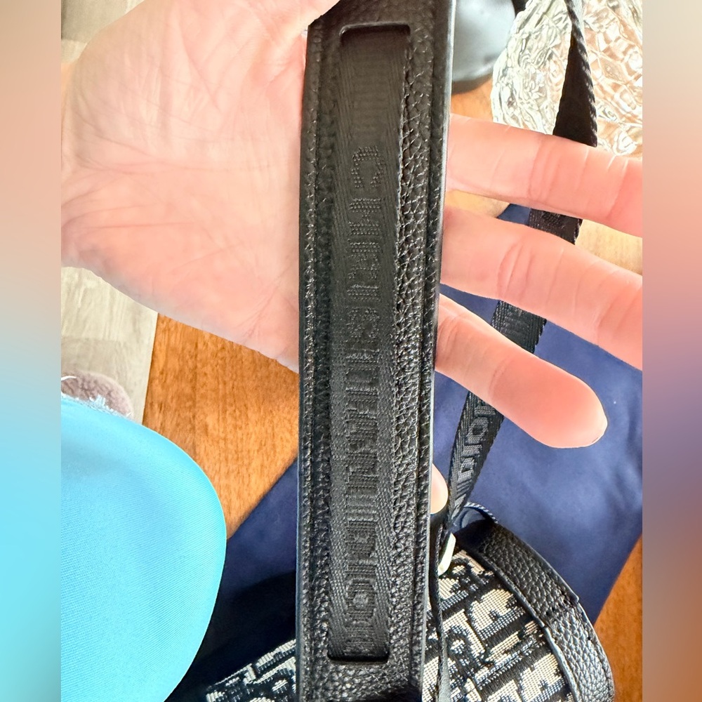 Dior Navy Blue Stainless Water Tumbler/Crossbody Bag With Dust bag Box & Bag GWP - Picture 12 of 16